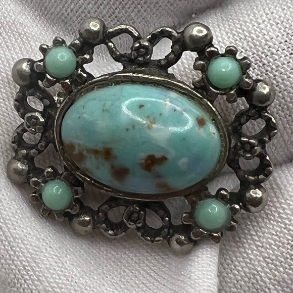 Vintage Faux Turquoise Filigree Silvertone Brooch Pin - Picture 12 of 15